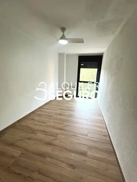 Piso de alquiler en San Nicolas , Centro
