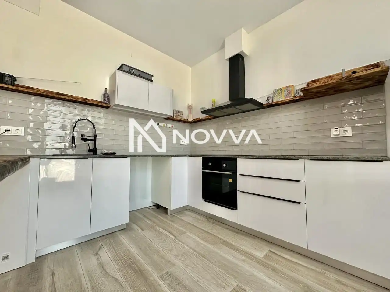 Cocina de Planta baja en venta en Malgrat de Mar