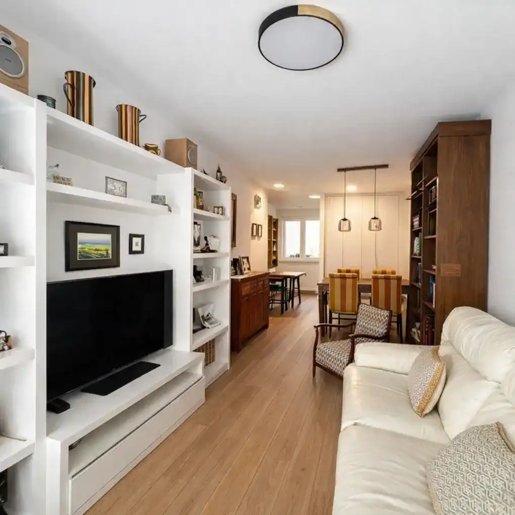 Sala de estar de Piso en venta en Vitoria - Gasteiz con Calefacción y Parquet