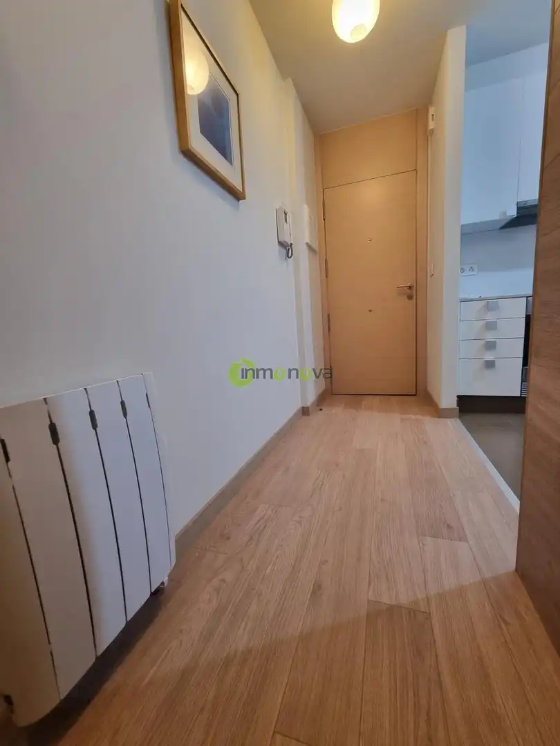 Piso en venta en Cangas  con Calefacción y Trastero