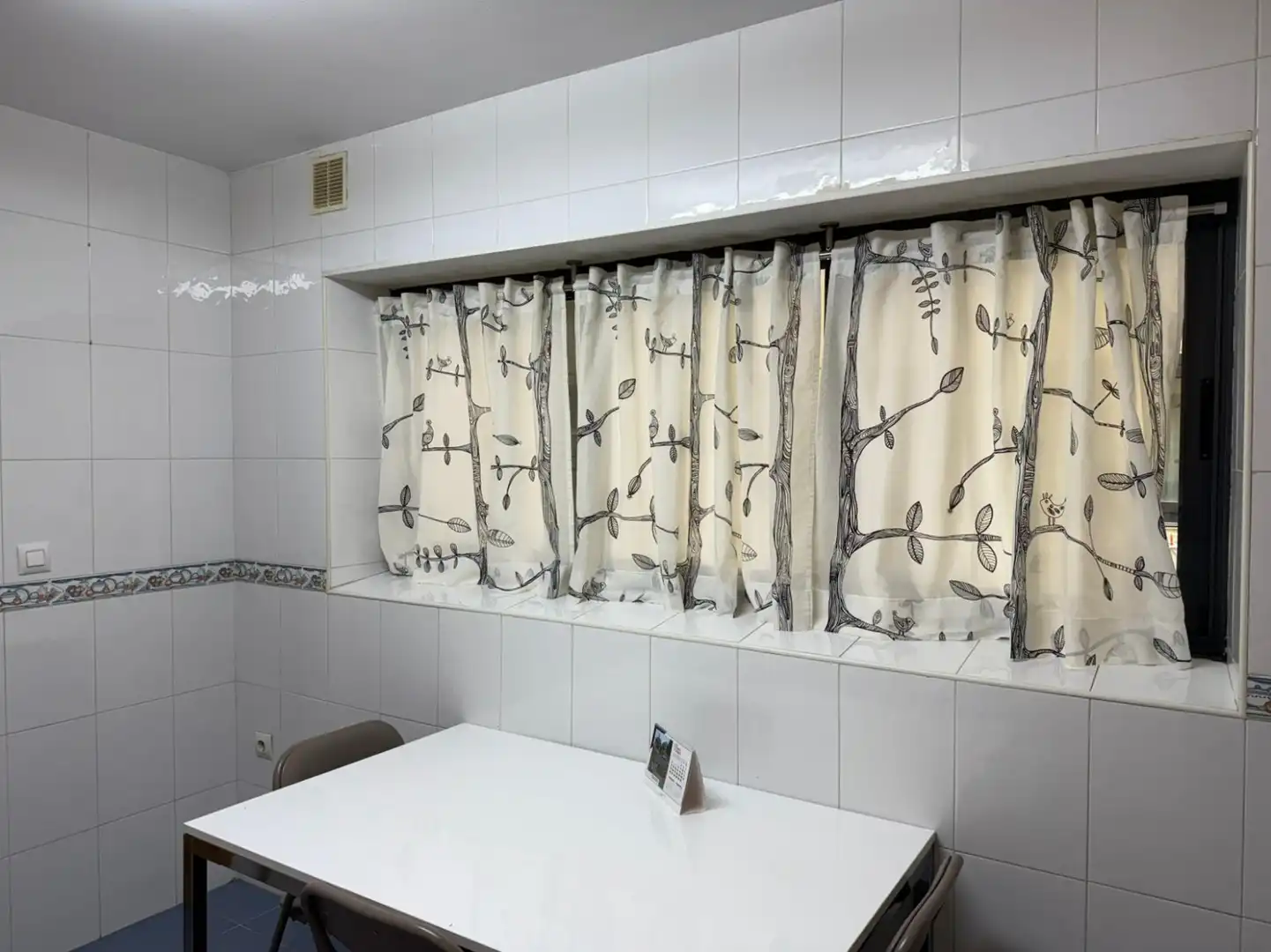 Cocina de Piso en venta en Avilés con Calefacción, Parquet y Trastero