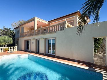 Villa con piscina in vendita a La Pedrera - Vessanes