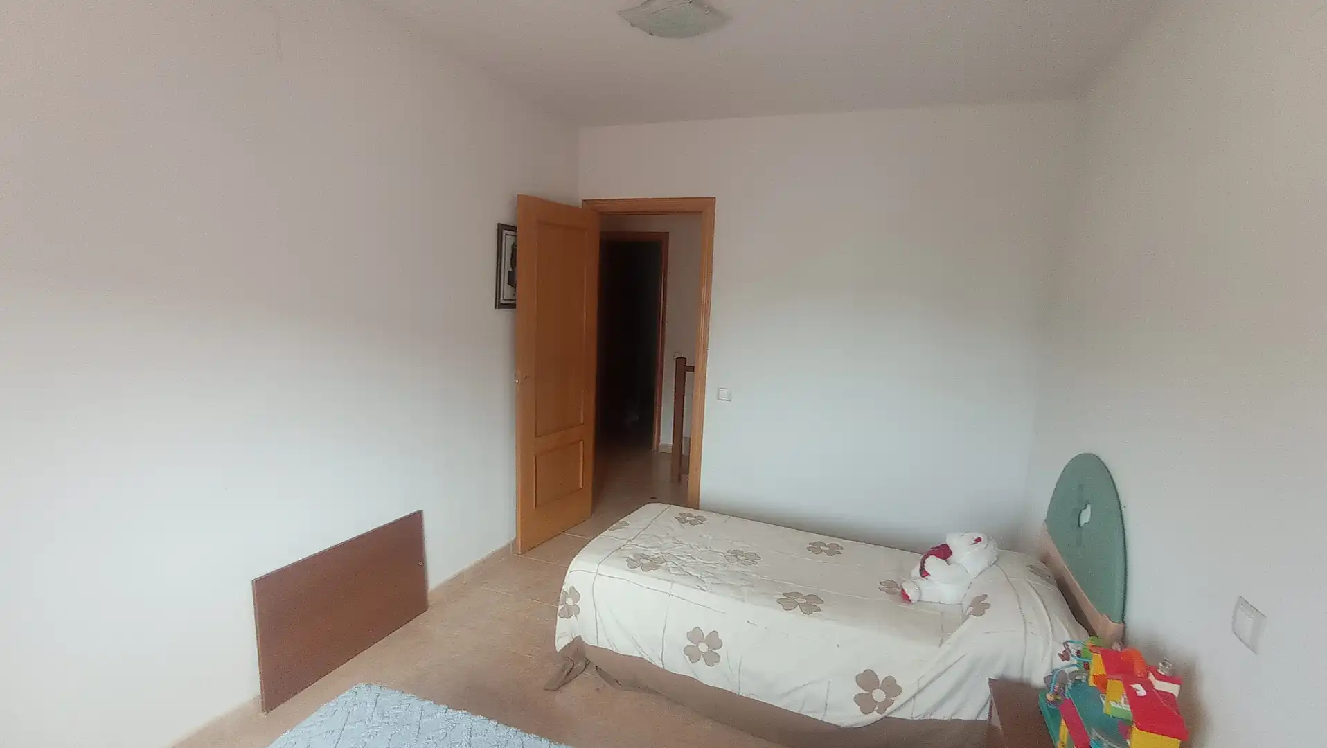 Bedroom of Detached homes for sale in Pozuelo de Calatrava  with Air Conditioner, Heating and Private garden