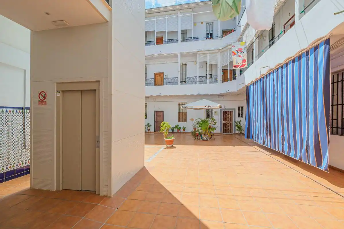 Exterior view of Flat for sale in Sevilla  with Air Conditioner and Heating