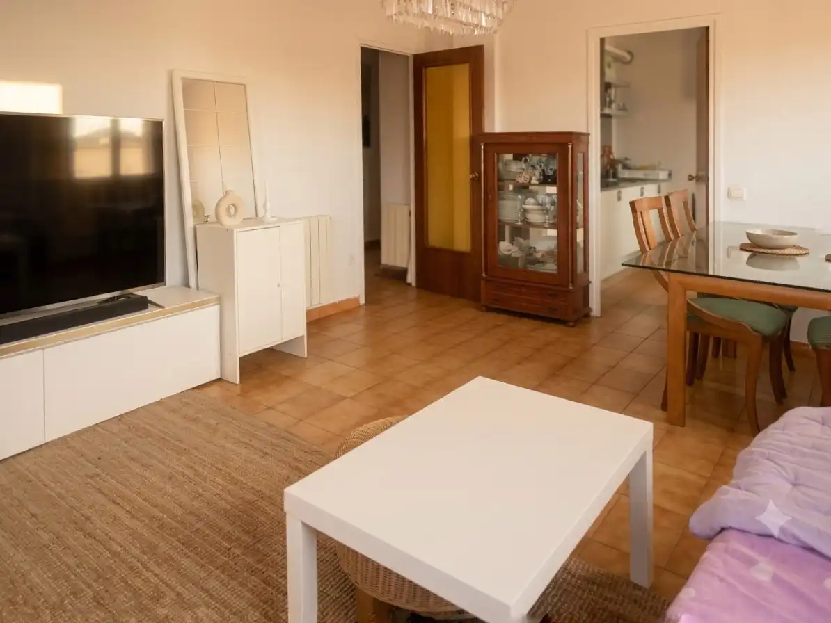 Wohnzimmer von Dachboden zur Miete in Palafrugell mit Terrasse, Möbliert und Ofen
