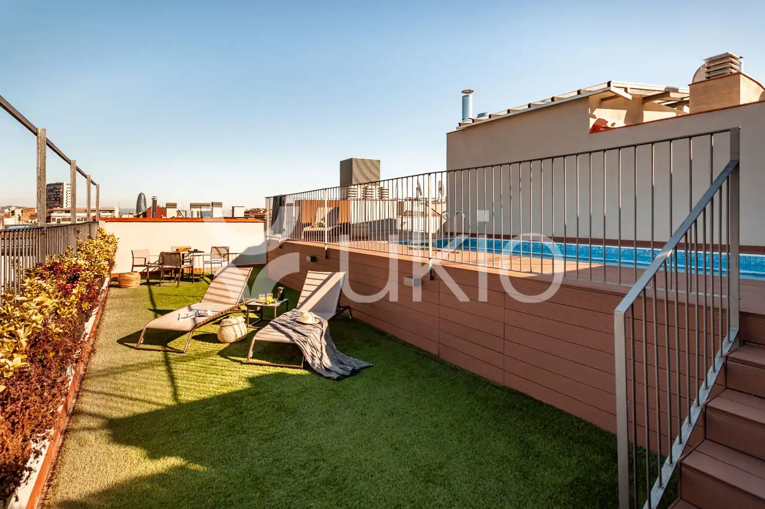 Terraza de Apartamento de alquiler en Barcelona con Aire acondicionado, Calefacción y Amueblado