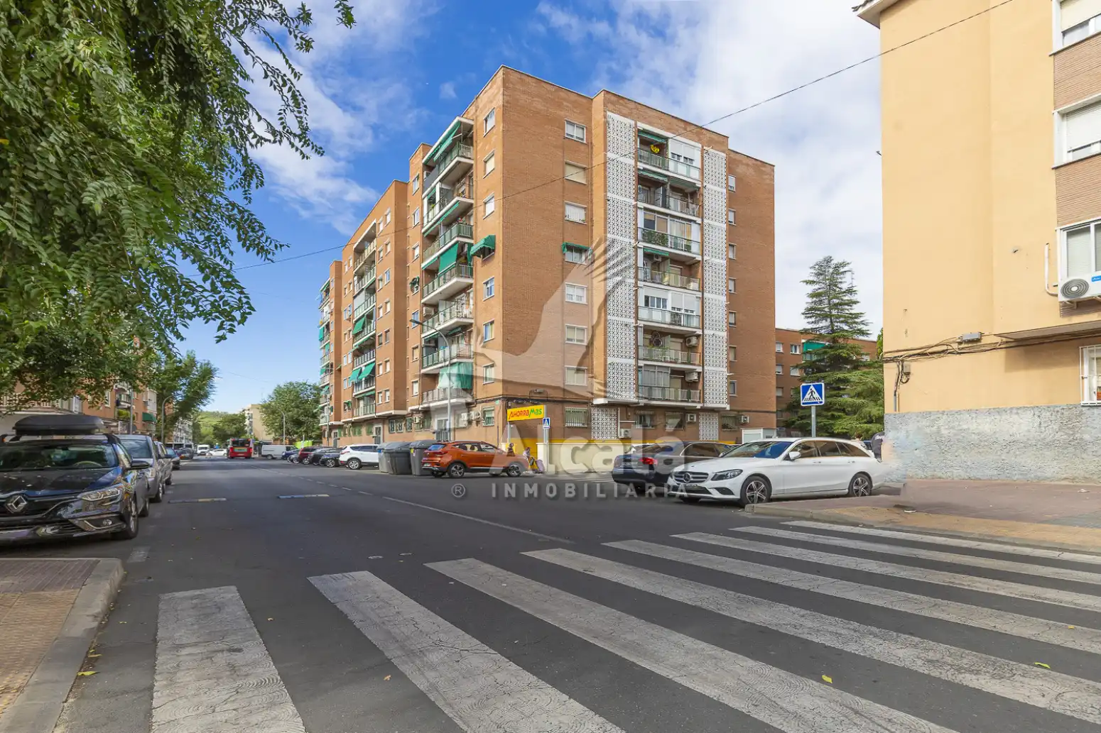 Wohnung mit Aufzug zum Verkauf in Reyes Católicos