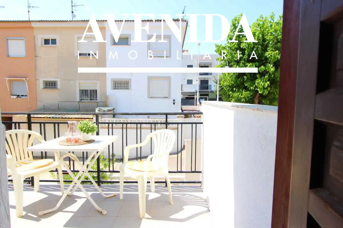 Terrace of Houses for sale in Oropesa del Mar / Orpesa  with Air Conditioner and Terrace