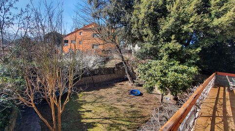 Foto 2 de Casa adosada en venda a Carrer de la Tordera, Vallgorguina, Barcelona