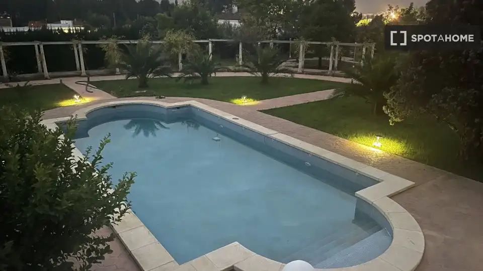Piscina de Apartamento para compartir en Alicante / Alacant con Aire acondicionado y Terraza