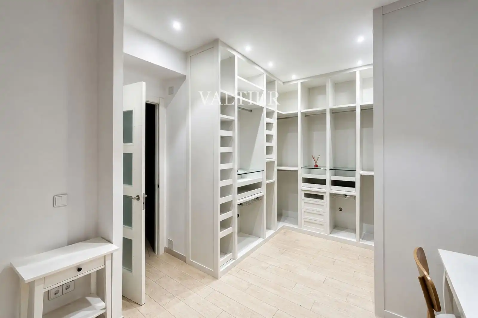 Schlafzimmer von Wohnung zur Miete in Madrid mit Terrasse und Möbliert