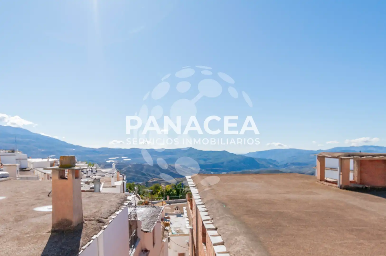 Vista exterior de Casa o chalet en venta en Nevada con Terraza, Amueblado y Lavadora