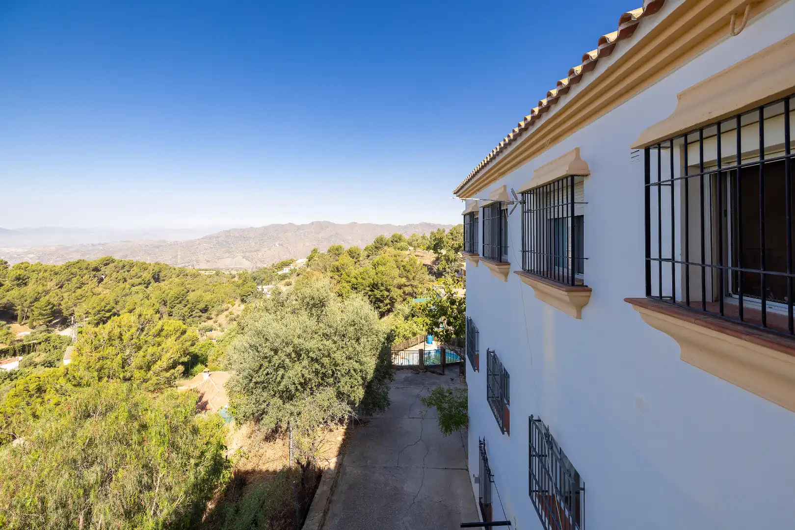 Vista exterior de Finca rústica en venta en Colmenar con Aire acondicionado, Calefacción y Jardín privado