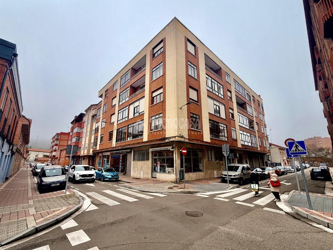 Flat for sale in La Victoria - Puente Jardín