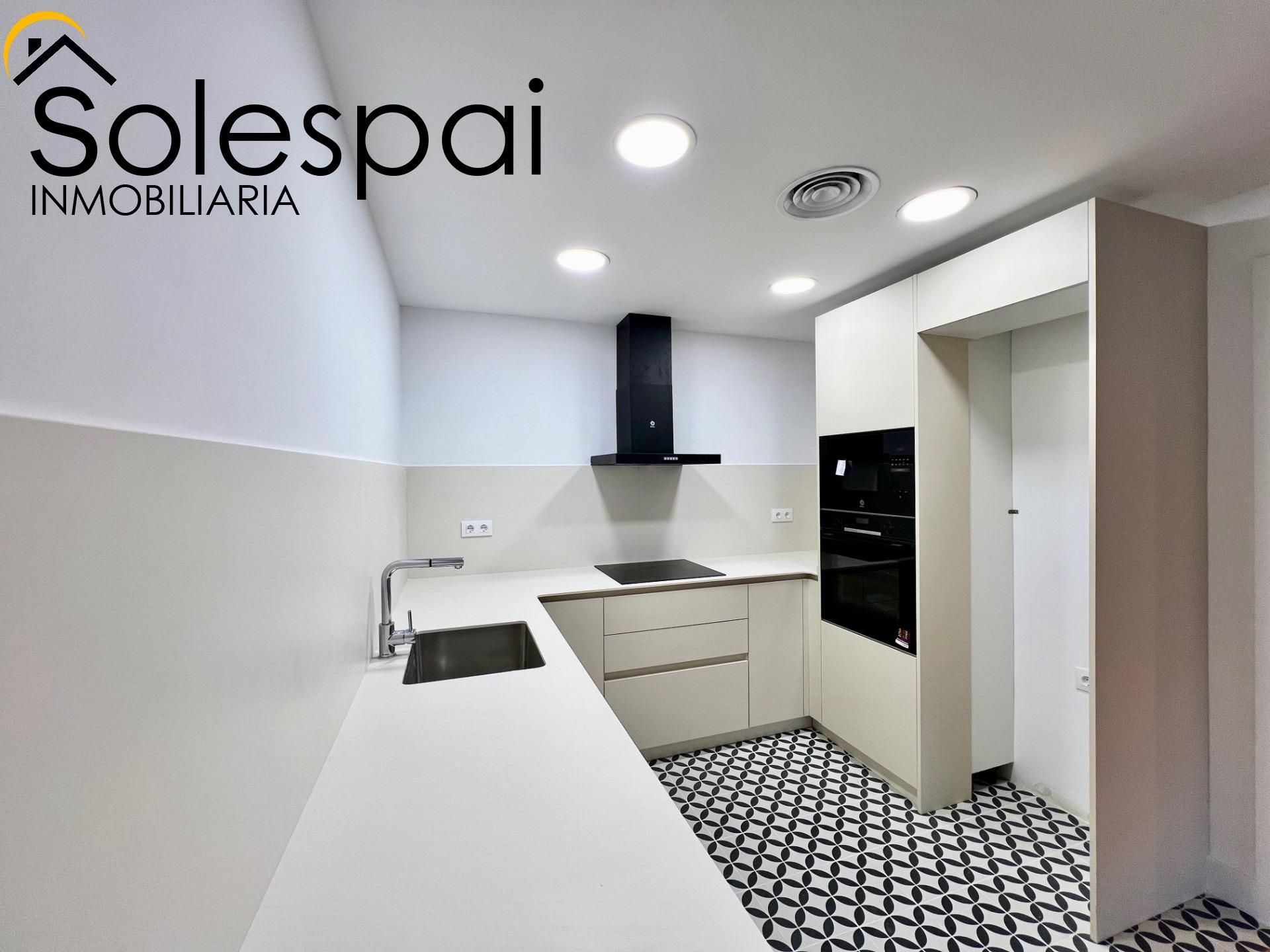 Kitchen of Flat for sale in Sabadell  with Air Conditioner, Storage room and Balcony