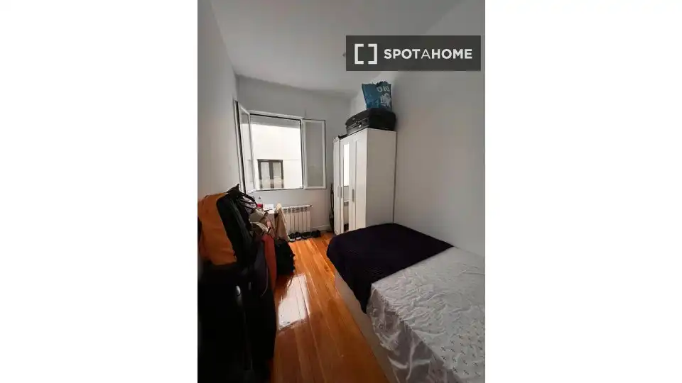 Room in Madrid, Madrid