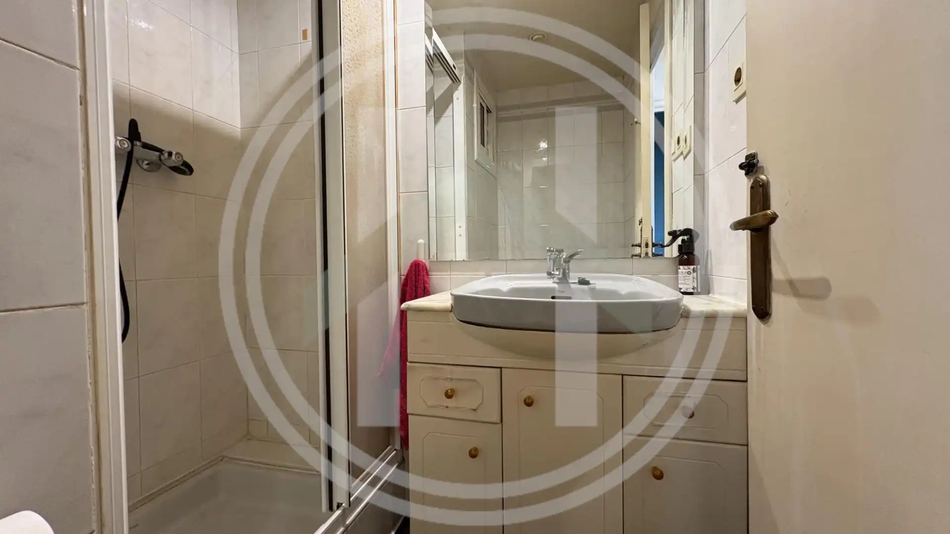 Badezimmer von Wohnung zum Verkauf in Granollers mit Klimaanlage, Heizung und Balkon