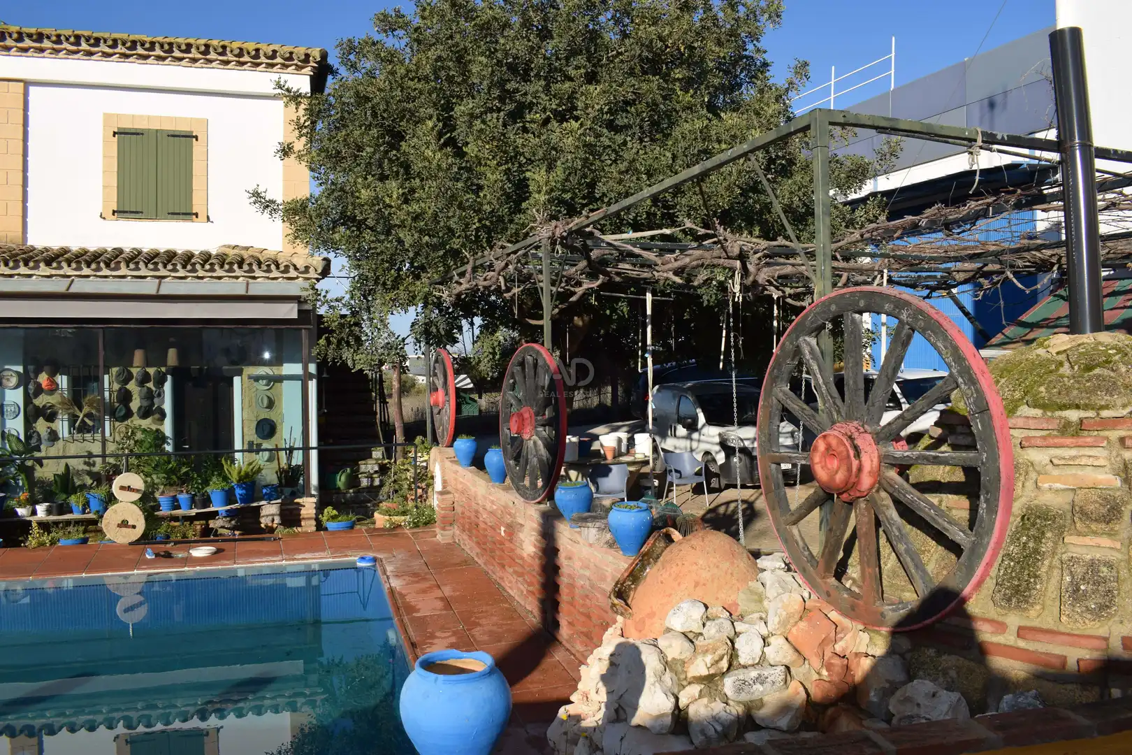 Country house zum Verkauf in Pedrera mit Heizung und Schwimmbad