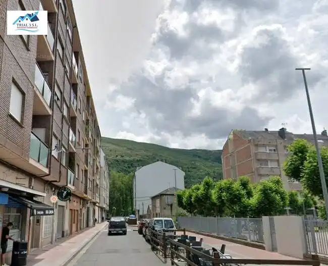 Local commercial à vendre à Calle del Regueiral, imagen 2