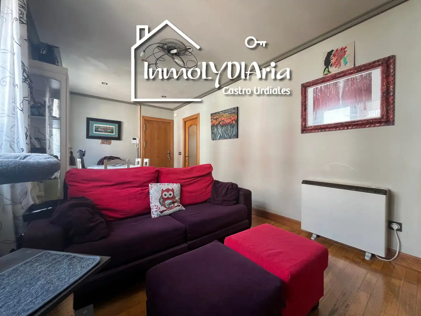 Sala de estar de Piso en venta en Alonsotegi con Calefacción, Parquet y Amueblado