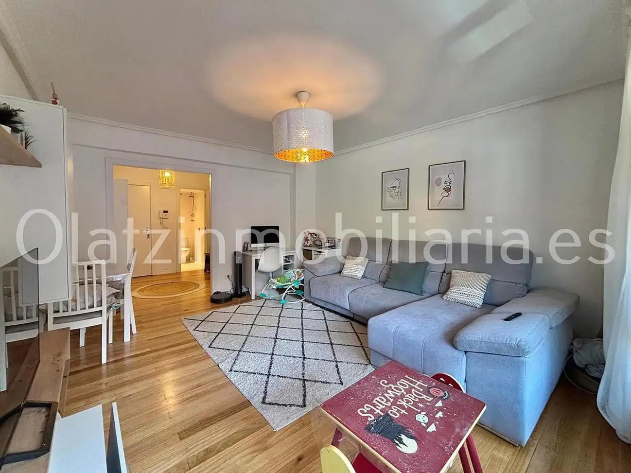 Sala de estar de Piso en venta en Zalla  con Calefacción, Terraza y Trastero
