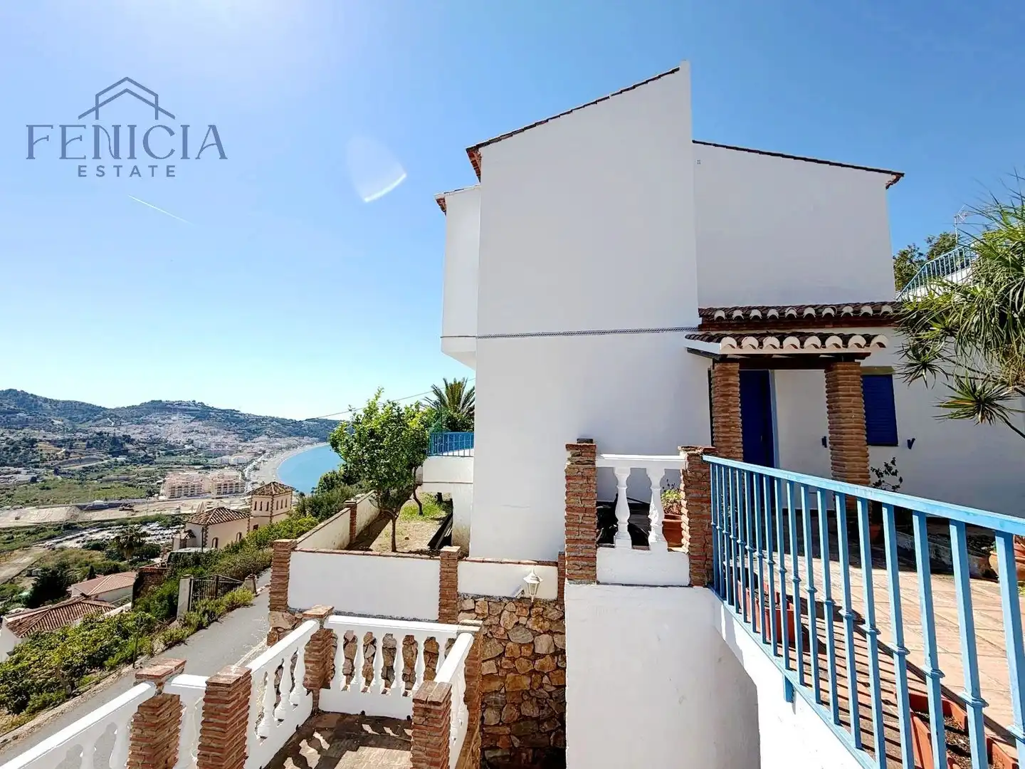 Exterior view of Houses for sale in Almuñécar  with Private garden, Terrace and Swimming Pool