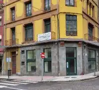 Local comercial en venta en Sama, imagen 2