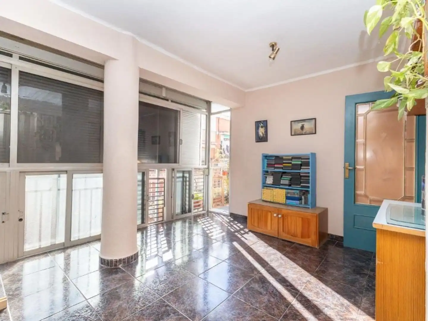 Piso en venta en Mislata con Balcón