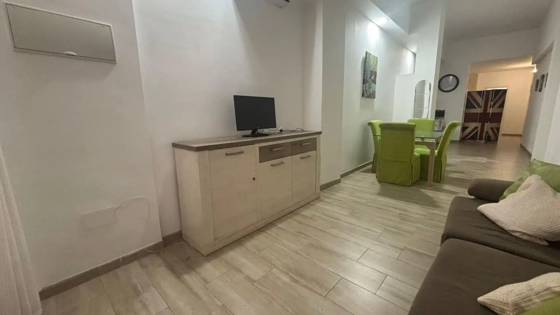 Apartments for sale in Sevilla  with Air Conditioner