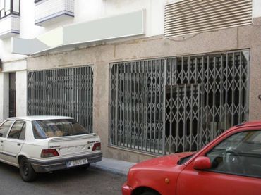 Local comercial en venda a Casco Antiguo