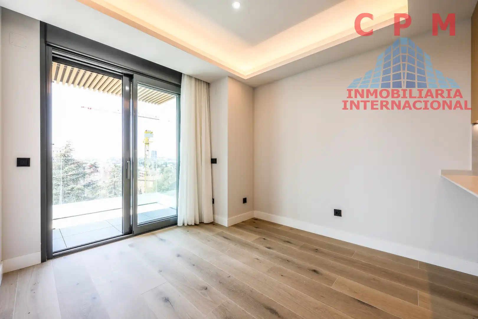 Dormitori de Pis de lloguer en Madrid amb Aire condicionat, Calefacció i Parquet