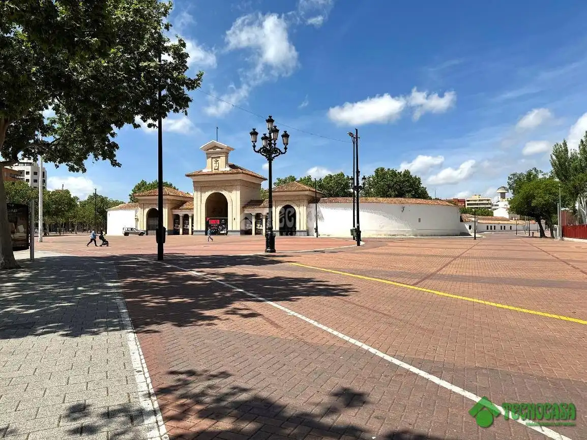 Vista exterior de Pis en venda en Albacete amb Aire condicionat, Calefacció i Terrassa