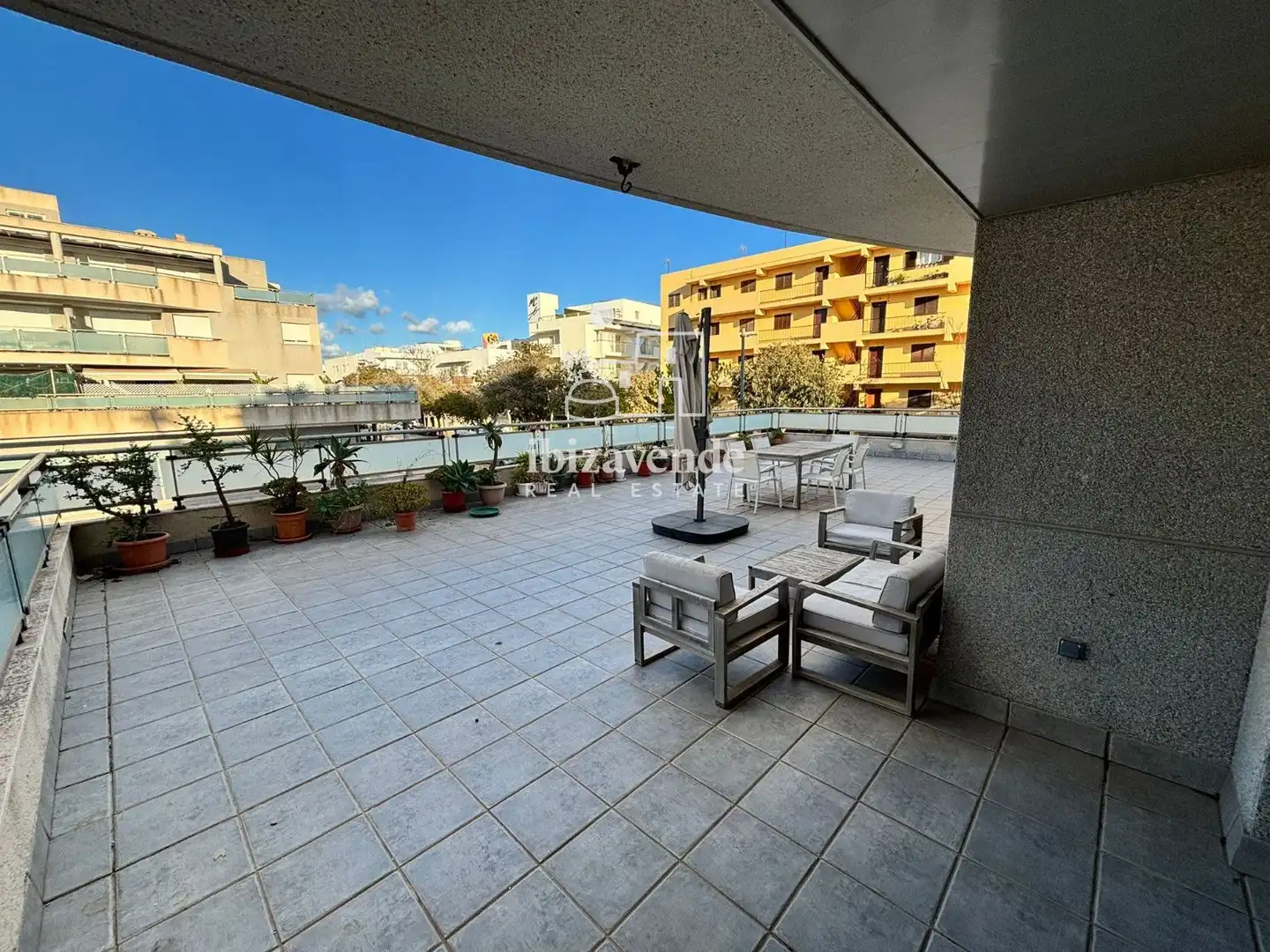 Flat for rent in Pere Matutes Noguera, Ses Figueretes - Platja d'en Bossa - Cas Serres