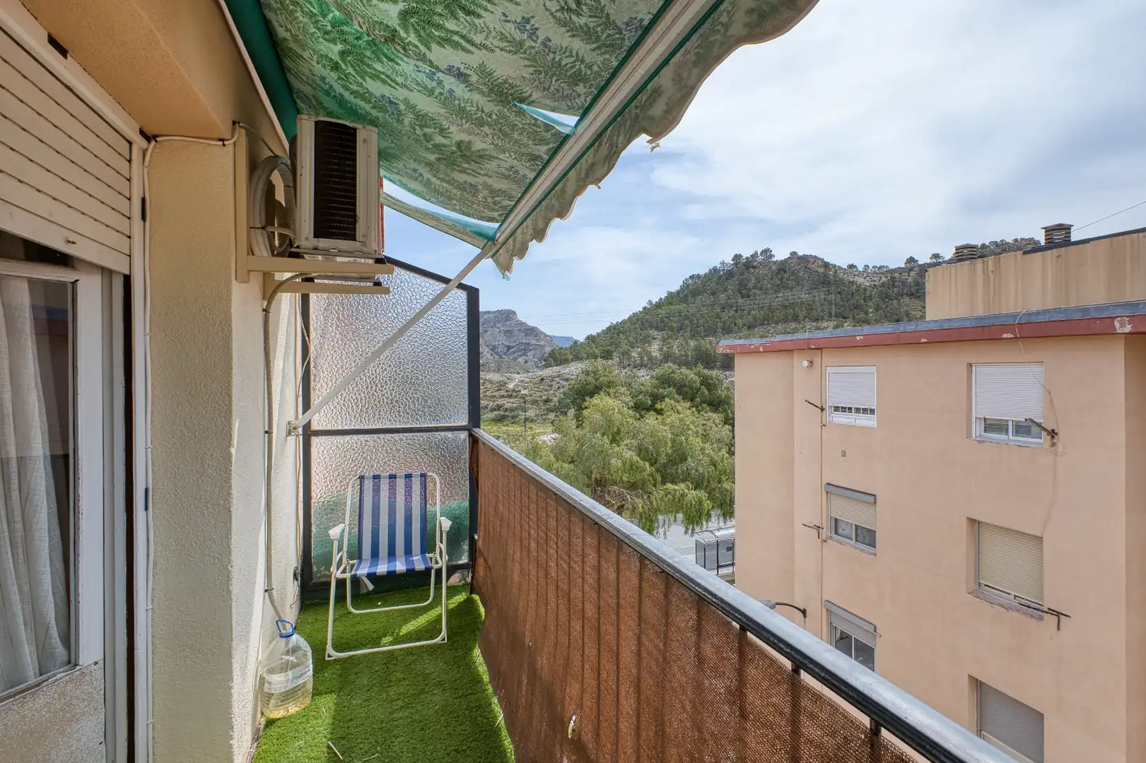 Terrasse von Wohnung zum Verkauf in Jijona / Xixona mit Klimaanlage, Heizung und Parkett