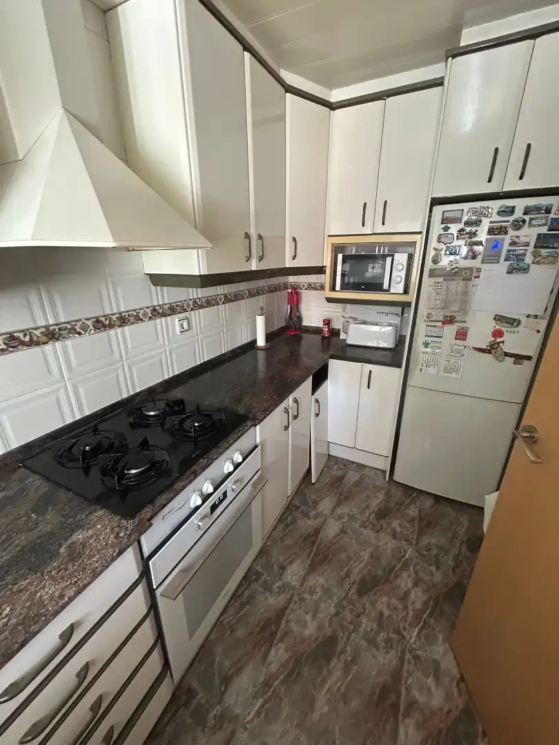 Cocina de Casa adosada en venta en Badalona con Aire acondicionado, Calefacción y Terraza