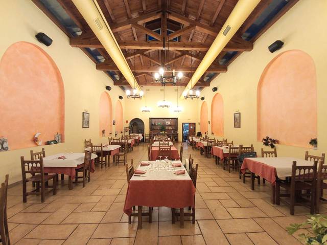 Local comercial en Venta en Calle Romello en Cogollos