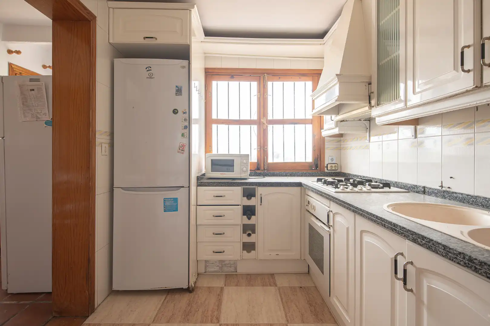 Kitchen of Houses for sale in Genil