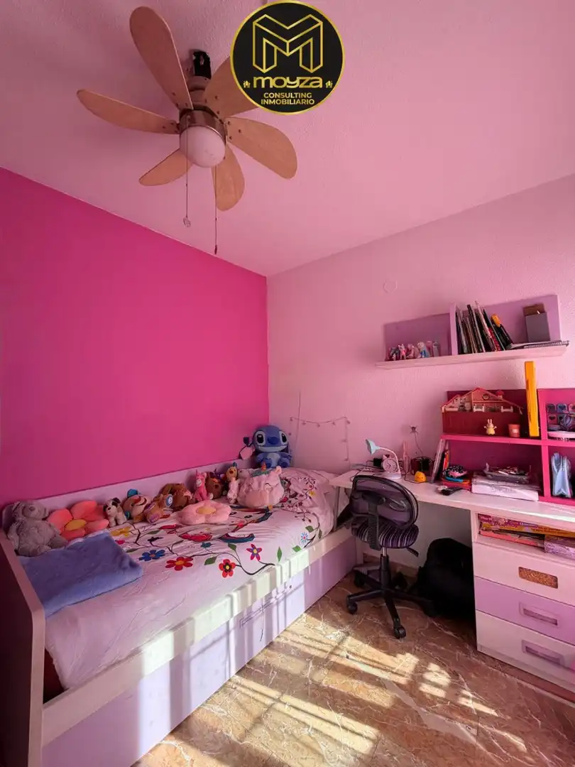 Habitación de Casa o chalet en venta en Jaén con Aire acondicionado, Calefacción y Terraza