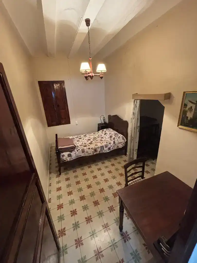 Schlafzimmer von Country house zur Miete in Requena mit Balkon