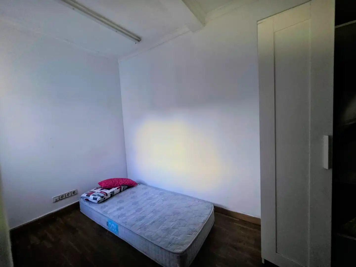 Schlafzimmer von Wohnung zum Verkauf in L'Hospitalet de Llobregat
