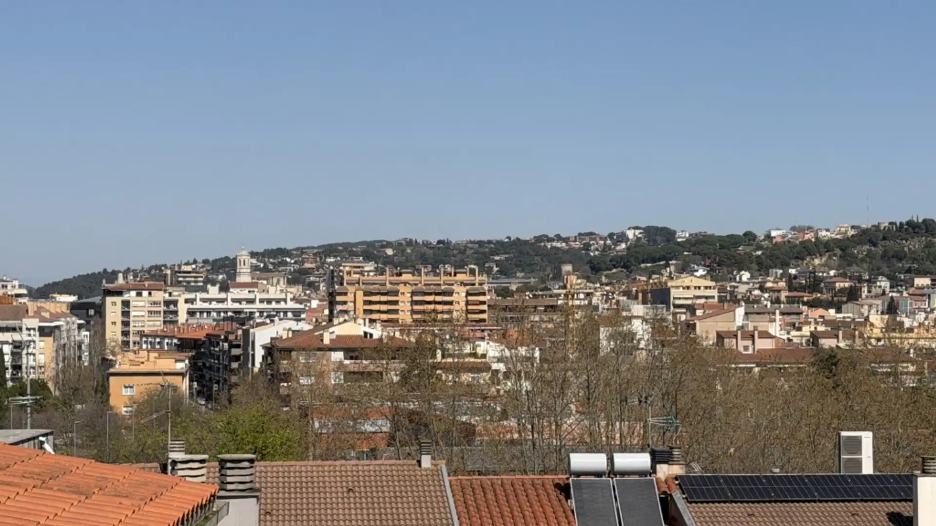 Vista exterior de Ático en venta en Girona Capital con Aire acondicionado
