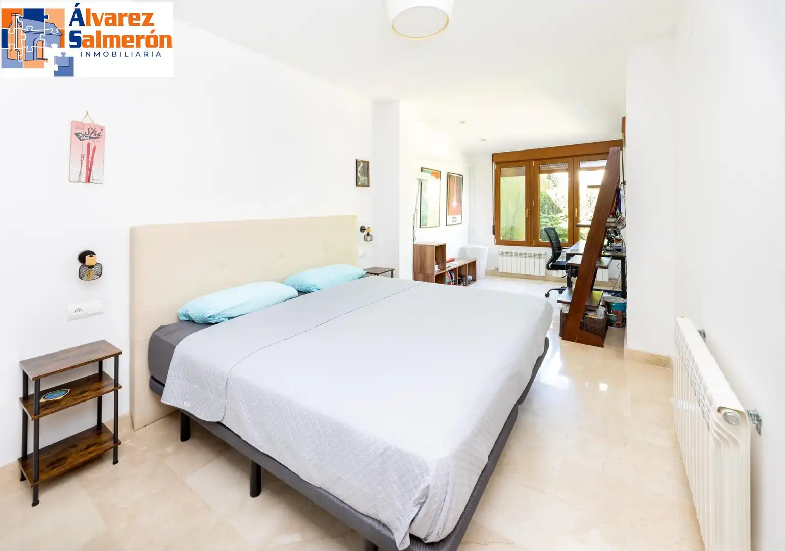 Habitación de Casa o chalet en venta en Albolote con Aire acondicionado, Calefacción y Jardín privado