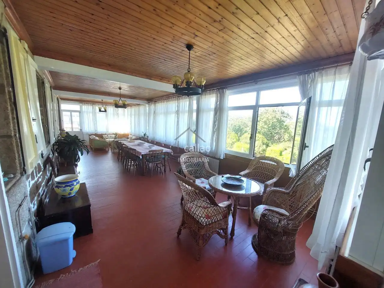 Comedor de Casa o chalet en venta en Narón con Calefacción, Jardín privado y Piscina