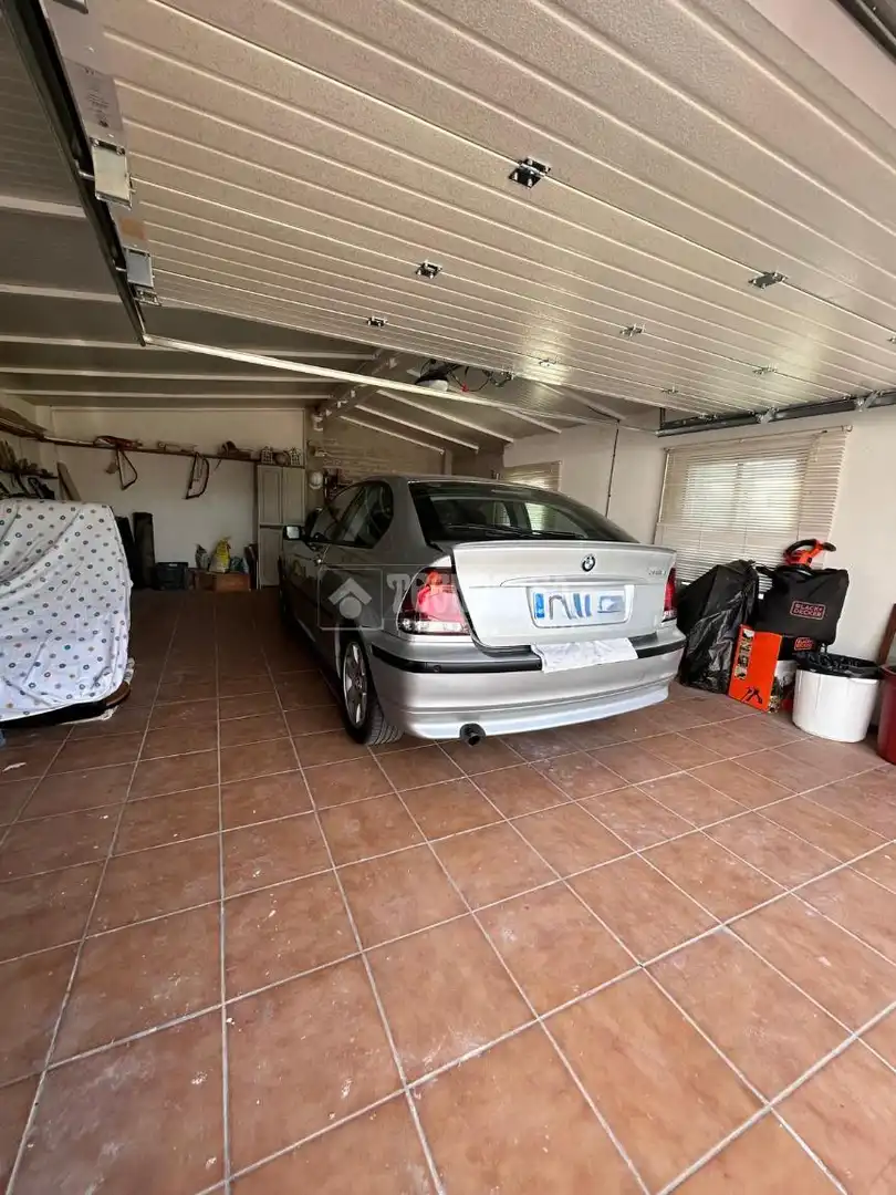 Parking of Houses for sale in Chinchón