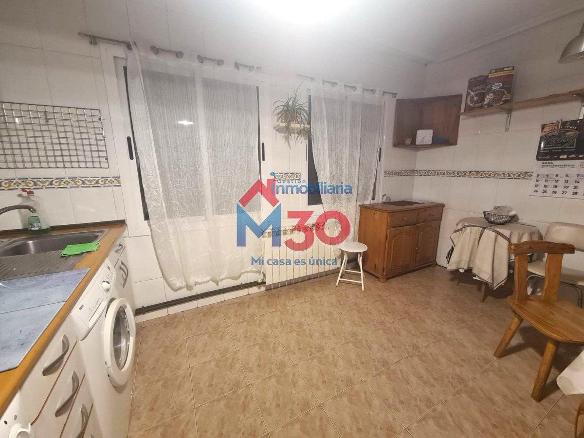Cocina de Piso en venta en Miranda de Ebro con Calefacción