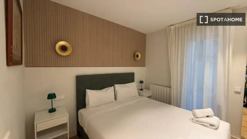 Habitación de Piso de alquiler en Chamberí