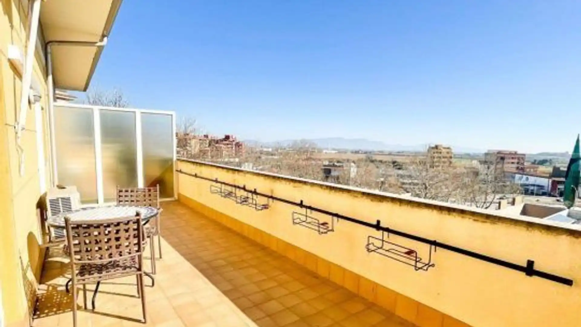 Terrace of Flat for sale in Figueres  with Air Conditioner and Terrace