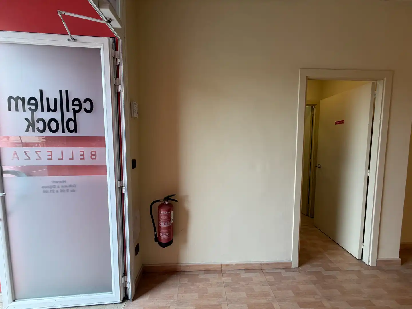 Local de alquiler en Granollers con Aire acondicionado y Alarma