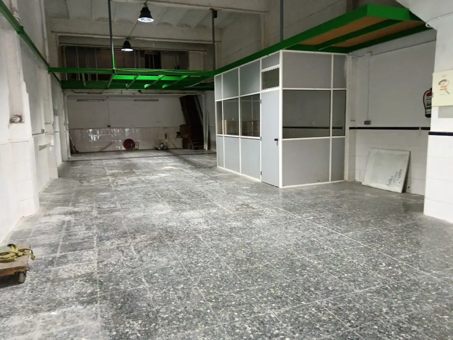 Local de alquiler en Badalona