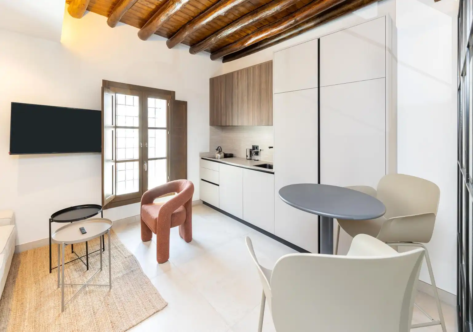 Kitchen of Apartments for rent in Granada  with Air Conditioner, Heating and Furnished